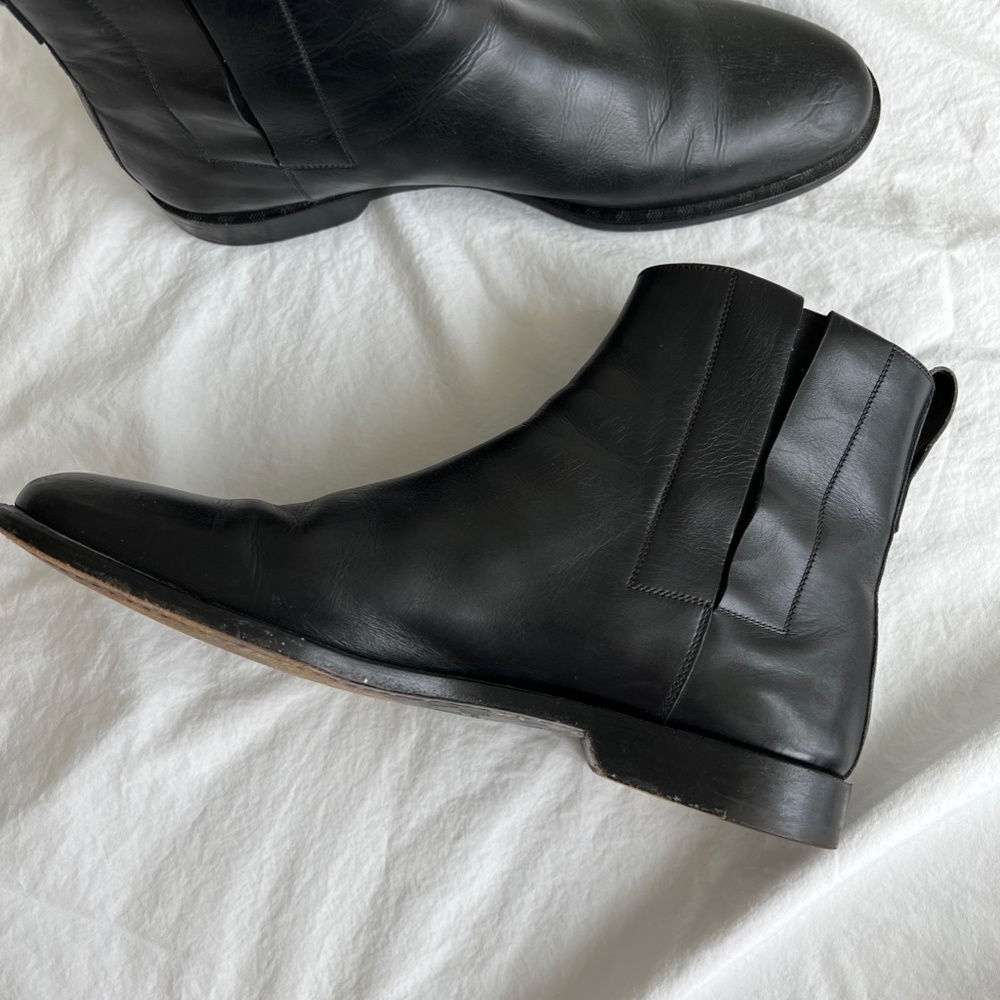 Louis Vuitton Boots - Picture 6 of 9